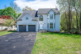 15 Barbour Place, Piscataway, NJ 08854