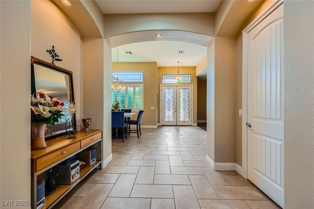 7418 Lawrence Powers Court, Las Vegas, NV 89129