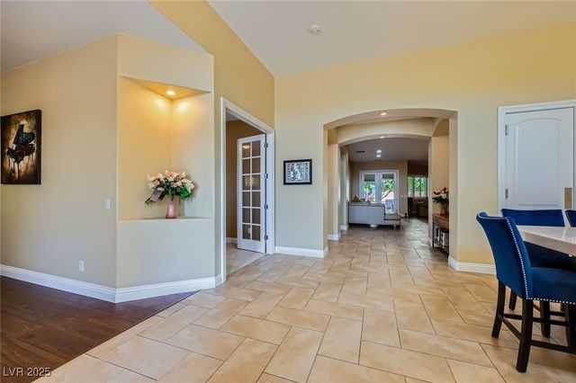 7418 Lawrence Powers Court, Las Vegas, NV 89129