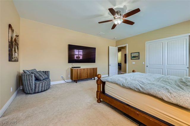 7418 Lawrence Powers Court, Las Vegas, NV 89129