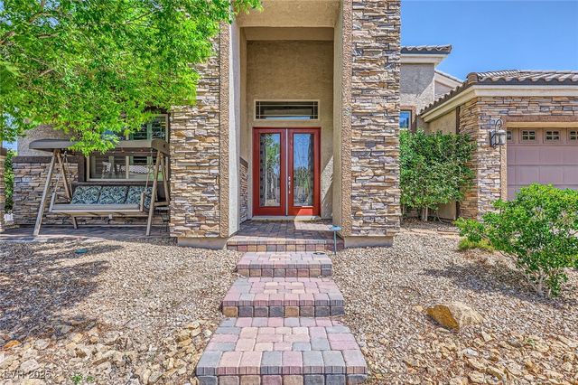 7418 Lawrence Powers Court, Las Vegas, NV 89129