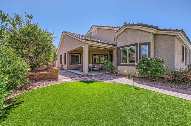 7418 Lawrence Powers Court, Las Vegas, NV 89129