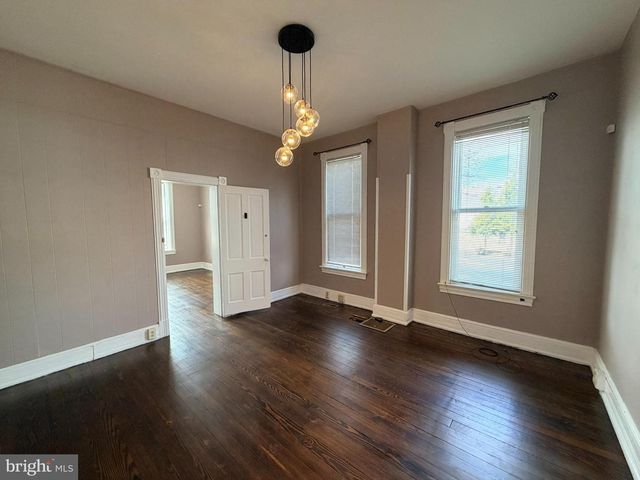 228 E WASHINGTON ST, Hagerstown, MD 21740