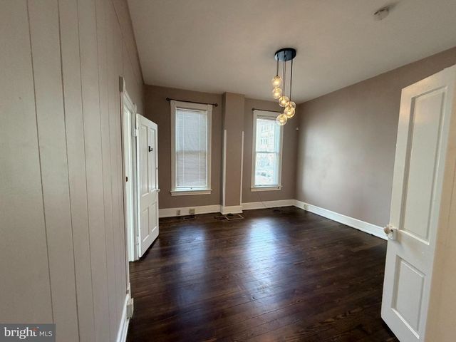 228 E WASHINGTON ST, Hagerstown, MD 21740