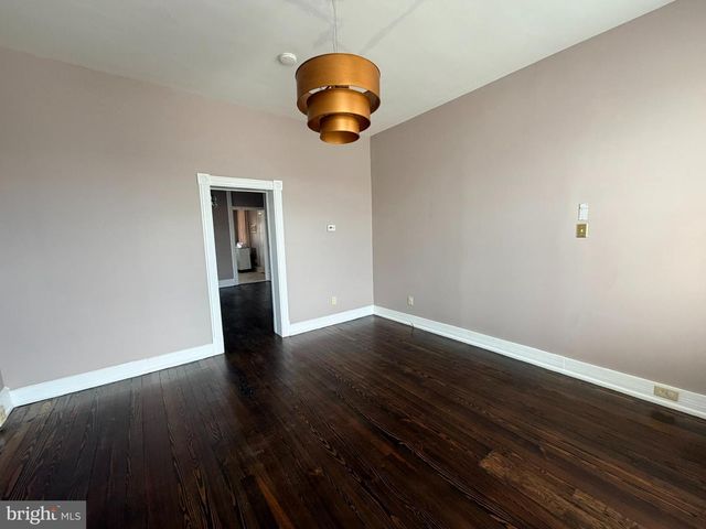 228 E WASHINGTON ST, Hagerstown, MD 21740
