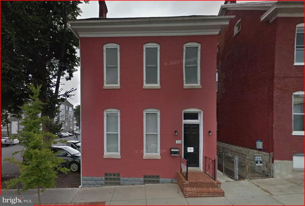 228 E WASHINGTON ST, Hagerstown, MD 21740