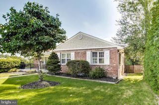 3100 N GLEBE RD, Arlington, VA 22207