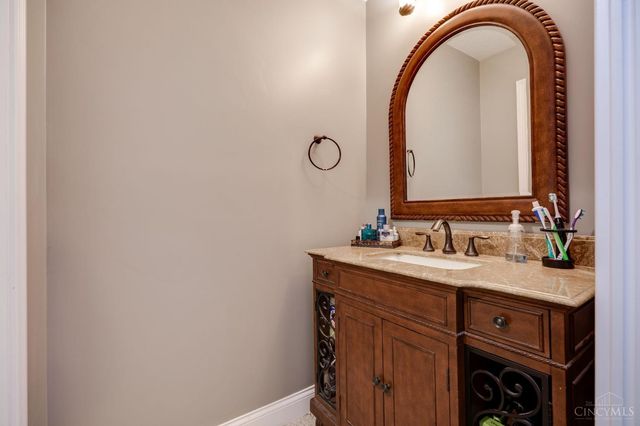 8533 Silver Oak Court, Clearcreek Twp., OH 45066