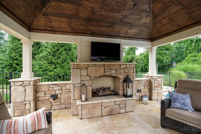 8533 Silver Oak Court, Clearcreek Twp., OH 45066