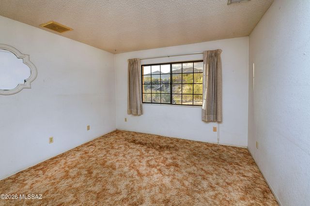 4710 N Paseo Saric, Tucson, AZ 85750