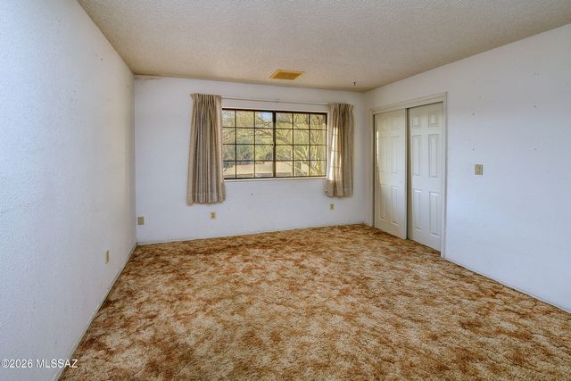 4710 N Paseo Saric, Tucson, AZ 85750