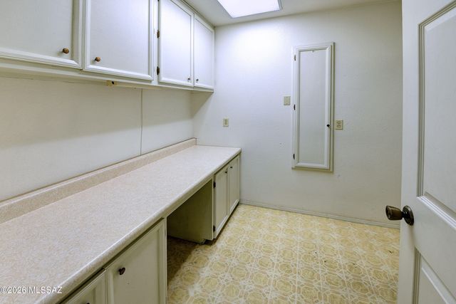 4710 N Paseo Saric, Tucson, AZ 85750
