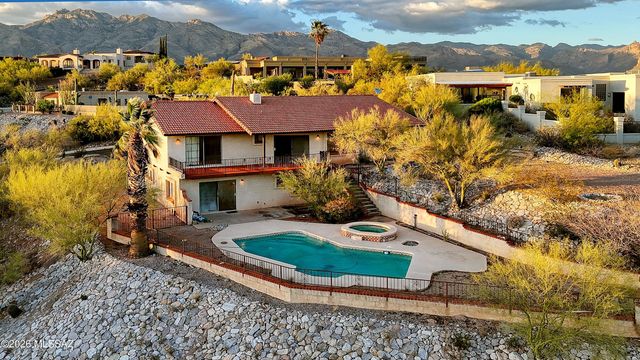 4710 N Paseo Saric, Tucson, AZ 85750