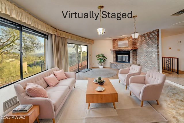 4710 N Paseo Saric, Tucson, AZ 85750