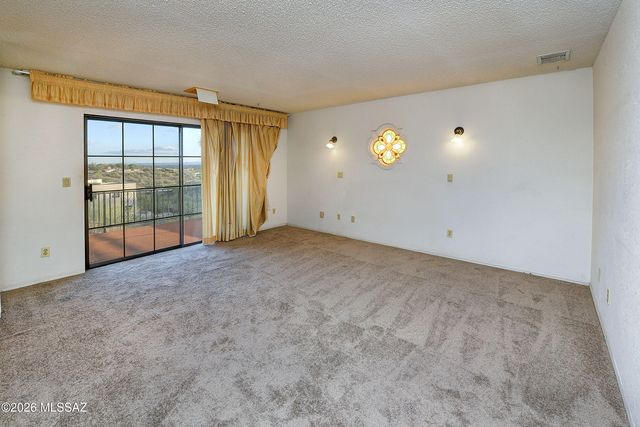 4710 N Paseo Saric, Tucson, AZ 85750