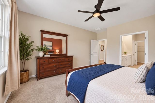 156 White Apple Way, Statesville, NC 28625