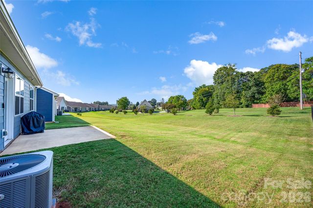 156 White Apple Way, Statesville, NC 28625