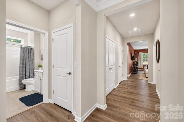 156 White Apple Way, Statesville, NC 28625