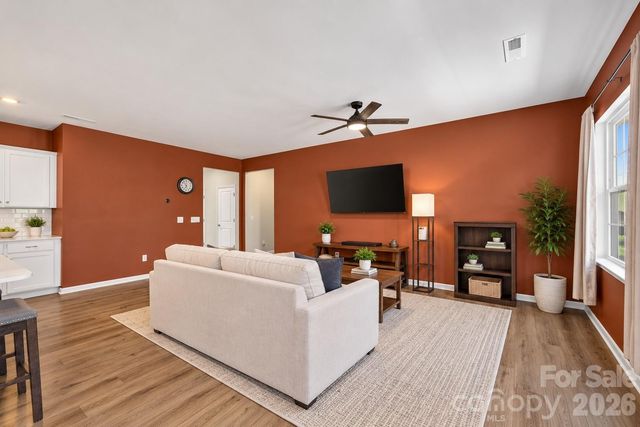 156 White Apple Way, Statesville, NC 28625
