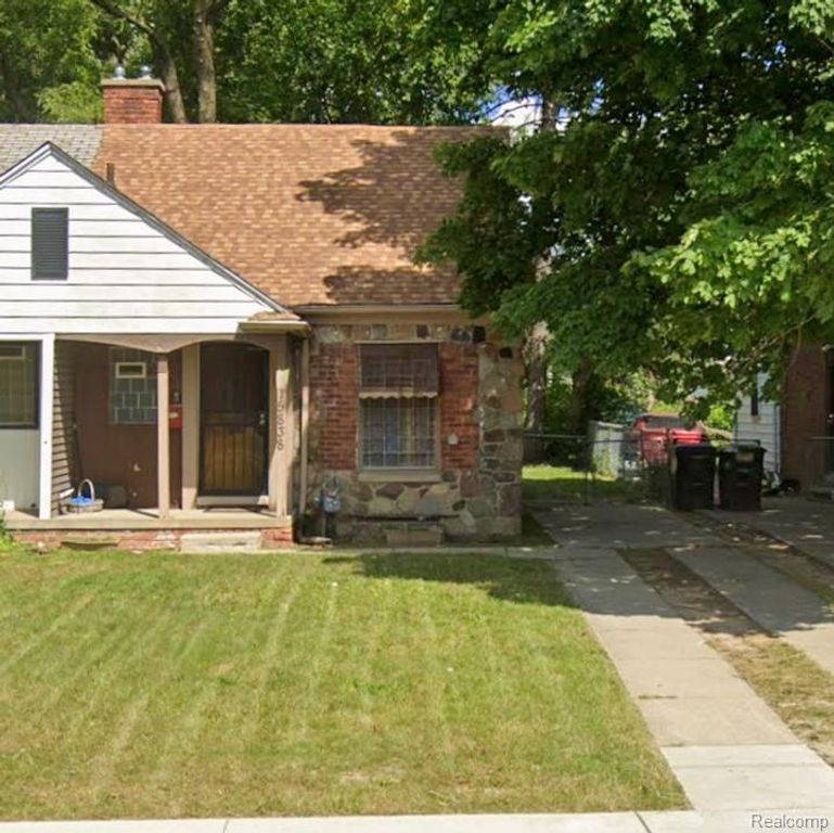 15838 Southfield Road, Detroit, MI 48223