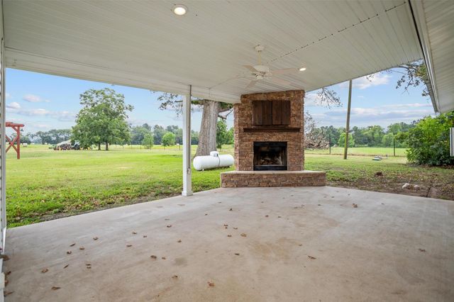 8279 State Highway 19 S, Lovelady, TX 75851
