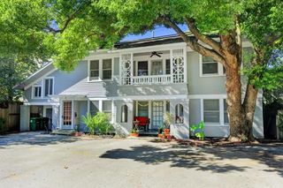 5 Buell Court, Houston, TX 77006