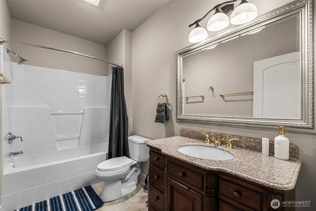 718 Briarwood Drive, East Wenatchee, WA 98802