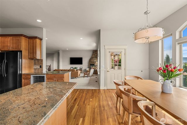 718 Briarwood Drive, East Wenatchee, WA 98802