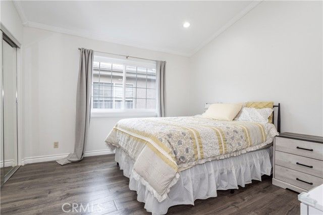 18347 Saticoy Street 35, Reseda (los Angeles), CA 91335