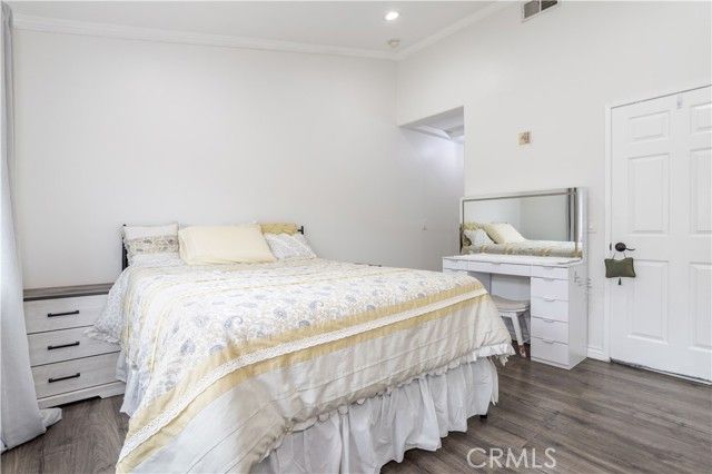 18347 Saticoy Street 35, Reseda (los Angeles), CA 91335