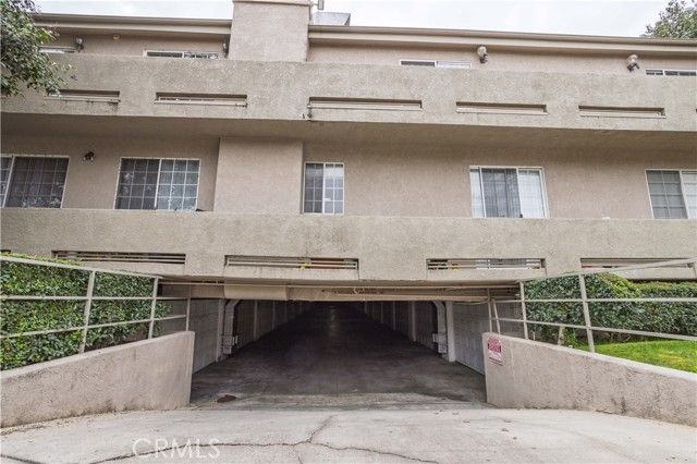 18347 Saticoy Street 35, Reseda (los Angeles), CA 91335