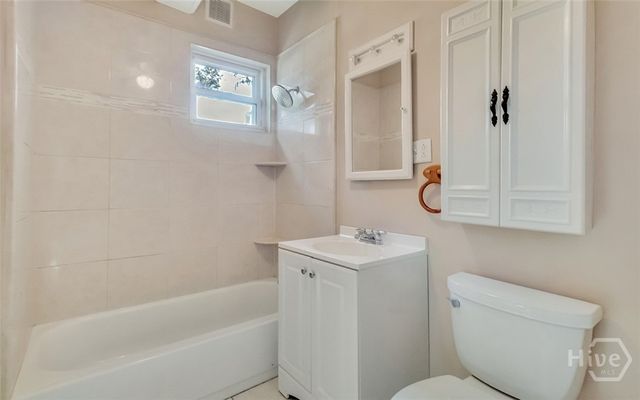 36 Silverstone Circle, Savannah, GA 31406