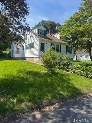 11 Hunt Street, Norwich, CT 06360