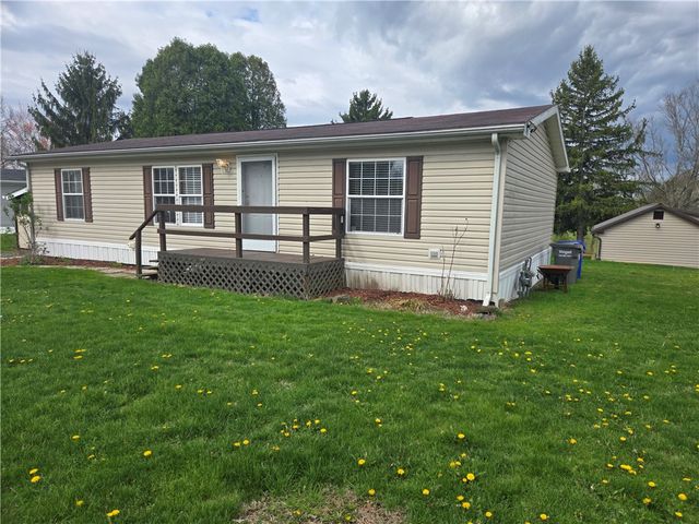 703 Dauphin Dr, Cranberry Twp, PA 16066