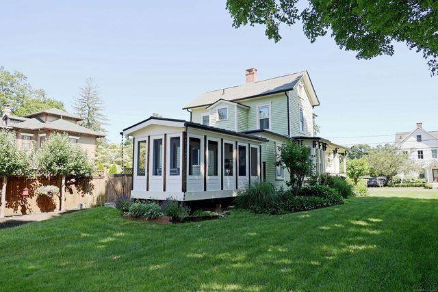 30 Elizabeth Street, Bethel, CT 06801