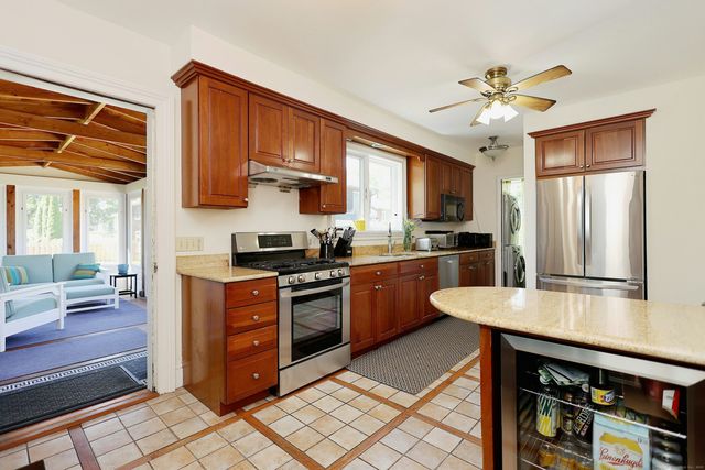 30 Elizabeth Street, Bethel, CT 06801
