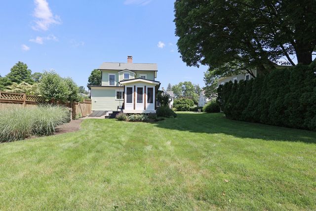 30 Elizabeth Street, Bethel, CT 06801