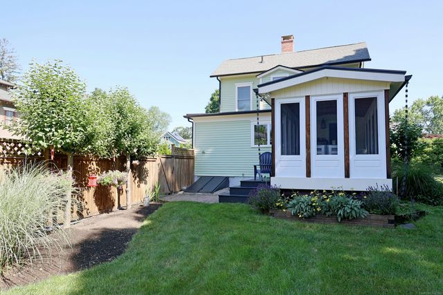 30 Elizabeth Street, Bethel, CT 06801