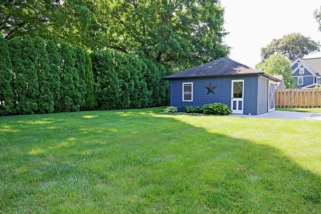 30 Elizabeth Street, Bethel, CT 06801
