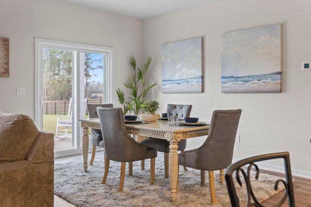 168 Warner Crossing Way, Loris, SC 29569