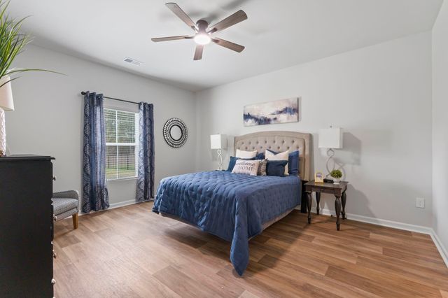 168 Warner Crossing Way, Loris, SC 29569