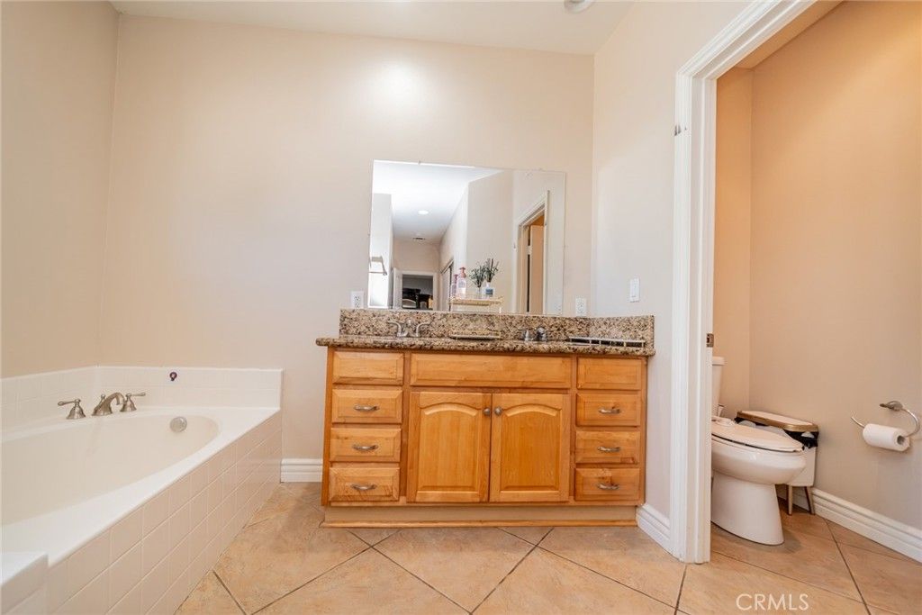 Image 33 of property listing at 22735 MARKHAM Street, Perris, CA 92570