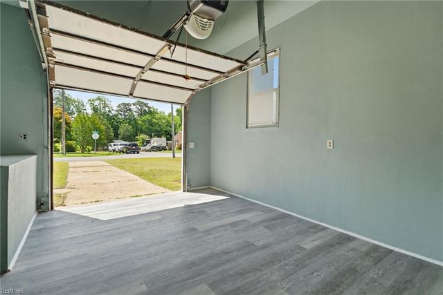 1538 Wilkins DR, Suffolk, VA 23434