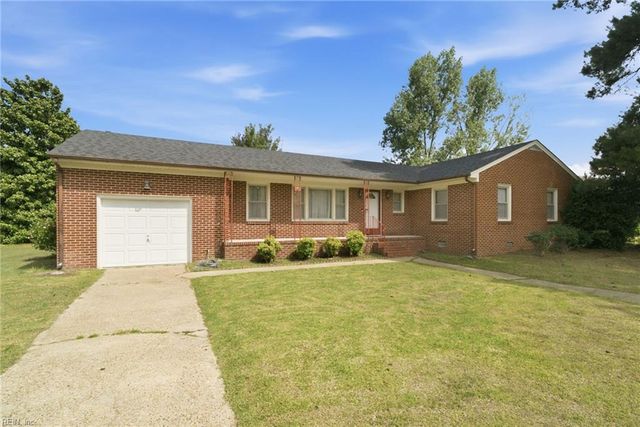 1538 Wilkins DR, Suffolk, VA 23434