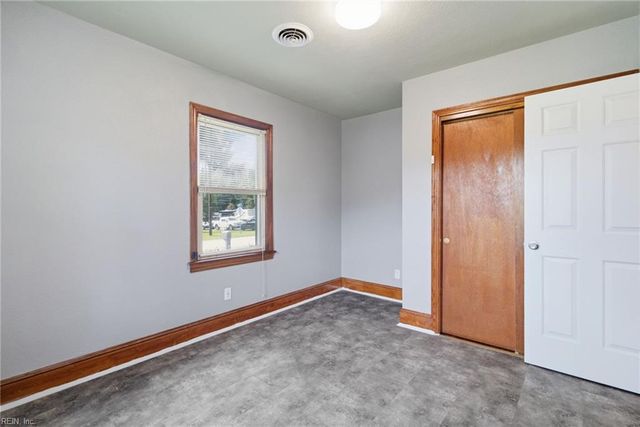 1538 Wilkins DR, Suffolk, VA 23434