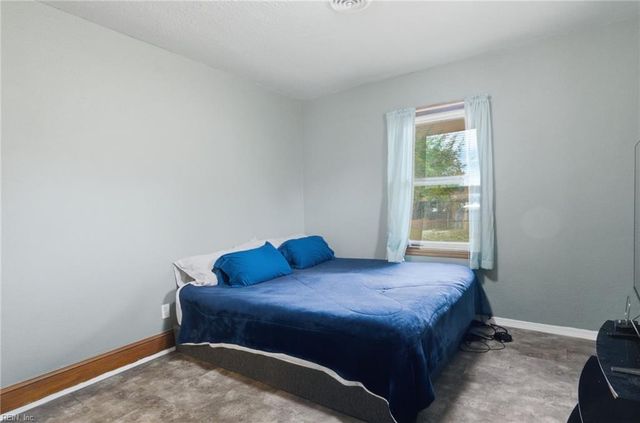 1538 Wilkins DR, Suffolk, VA 23434