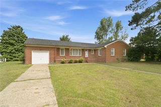 1538 Wilkins DR, Suffolk, VA 23434