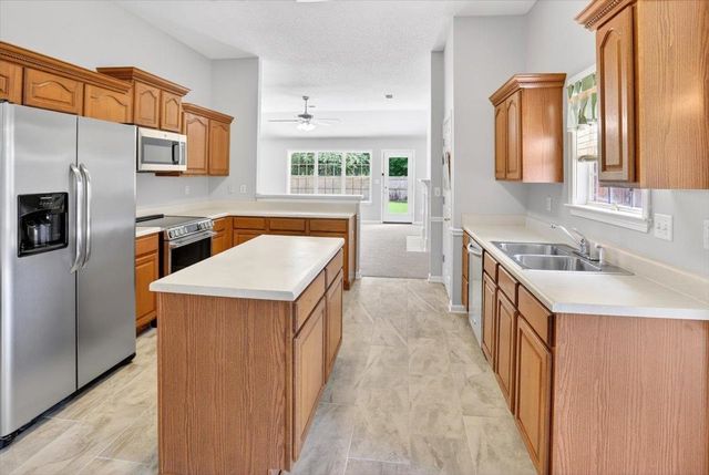 5134 SUMMER MIST CV S, Arlington, TN 38002