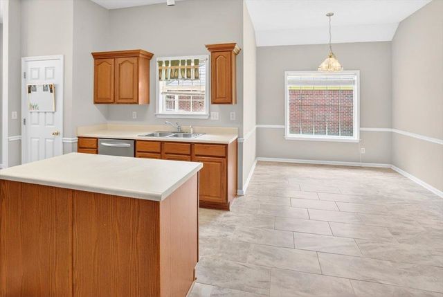 5134 SUMMER MIST CV S, Arlington, TN 38002