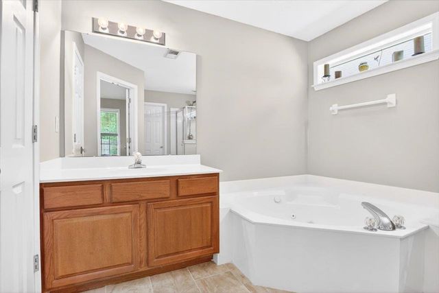 5134 SUMMER MIST CV S, Arlington, TN 38002